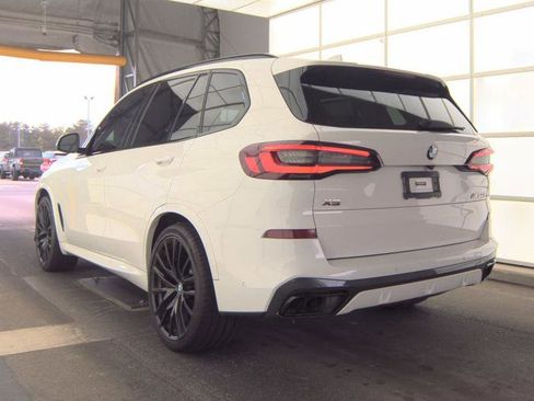Used 2021 BMW X5 M50i w/ Executive Package AWD/4WD image 3