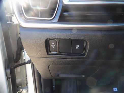 New 2026 Kia Sorento S image 12