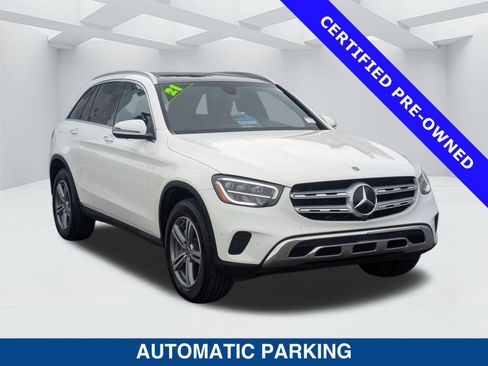 Used 2021 Mercedes-Benz GLC 300 4MATIC image 3