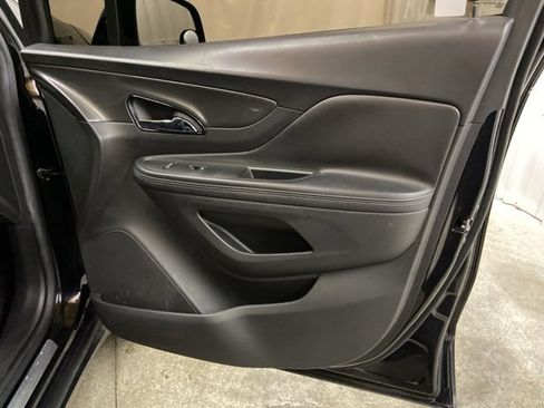 Used 2018 Buick Encore Preferred image 23
