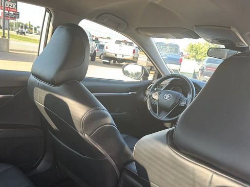 Used 2022 Toyota Camry SE FWD image 57