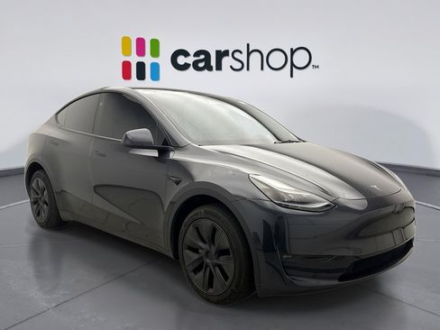 Used 2025 Tesla Model Y Long Range AWD/4WD image 5