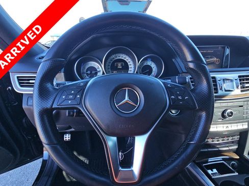 Used 2016 Mercedes-Benz E 350 Sedan w/ Premium Package image 6