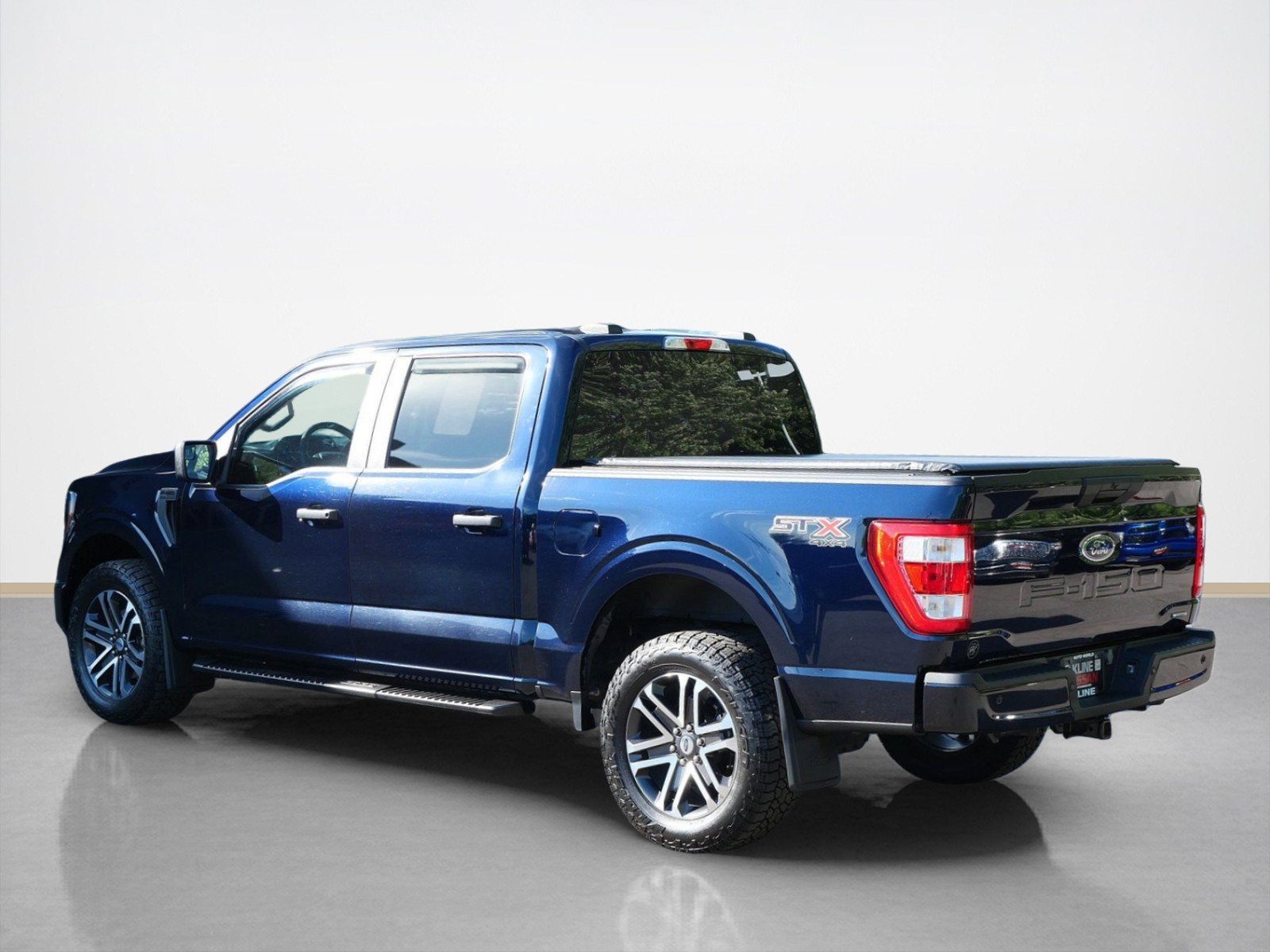 Used 2023 Ford F150 XL w/ STX Appearance Package AWD/4WD image 5