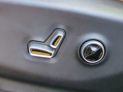 Used 2022 Chrysler Pacifica Pinnacle image 19