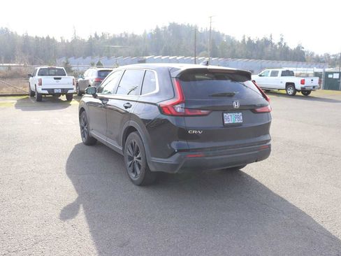 Used 2023 Honda CR-V EX-L image 7