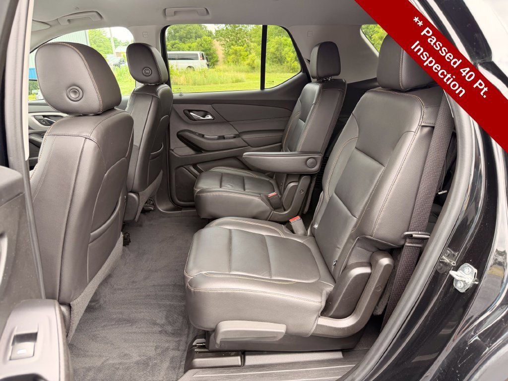 Used 2021 Chevrolet Traverse LT AWD/4WD image 16