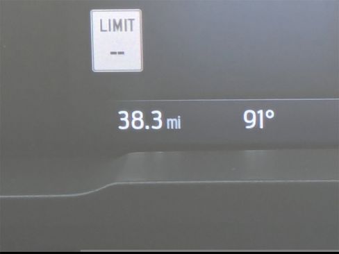 New 2025 Ford Maverick Lariat image 34