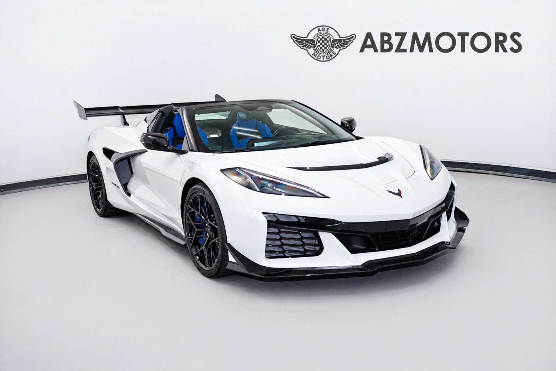 Used 2027 Chevrolet Corvette ZR1X AWD/4WD image 1