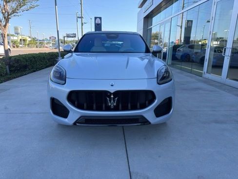 Used 2023 Maserati Grecale Modena AWD/4WD image 15