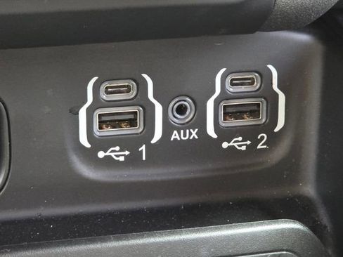 Used 2023 RAM 1500 Big Horn AWD/4WD image 14