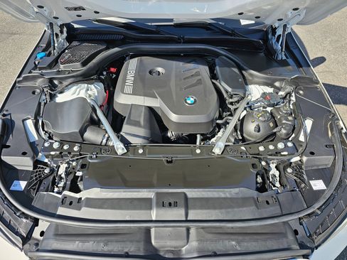 New 2025 BMW 530i xDrive image 9