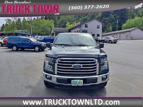 Used 2015 Ford F150 XLT w/ Equipment Group 301A Mid AWD/4WD image 13