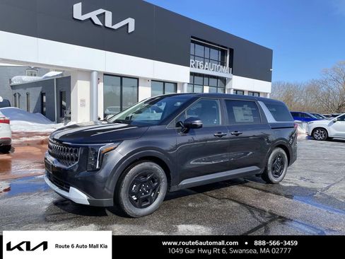 New 2026 Kia Carnival image 1