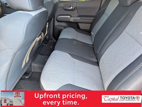 Used 2023 Toyota Tacoma TRD Sport AWD/4WD image 11