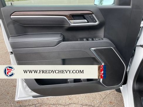 Used 2026 Chevrolet Silverado 1500 RST AWD/4WD image 10