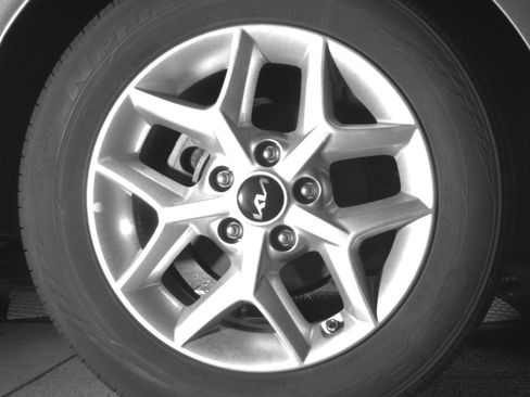 Used 2025 Kia Soul LX w/ LX Technology Package FWD image 20