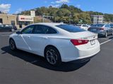 Used 2024 Chevrolet Malibu LT image 3