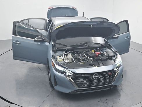 Used 2024 Nissan Sentra SR image 50