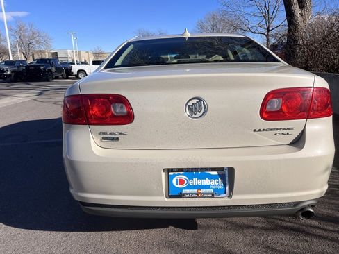 Used 2011 Buick Lucerne CXL image 6