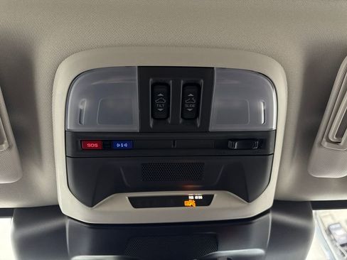 Used 2025 Subaru Crosstrek 2.5i Limited image 22