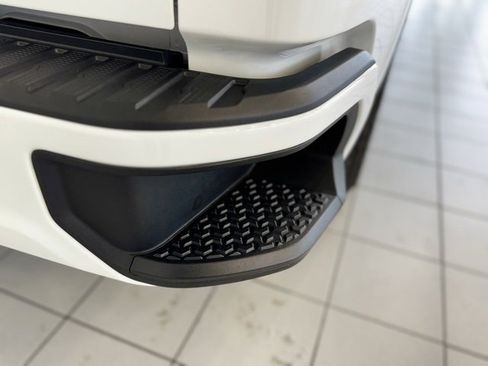 Used 2023 GMC Sierra 1500 Pro w/ Graphite Edition image 33