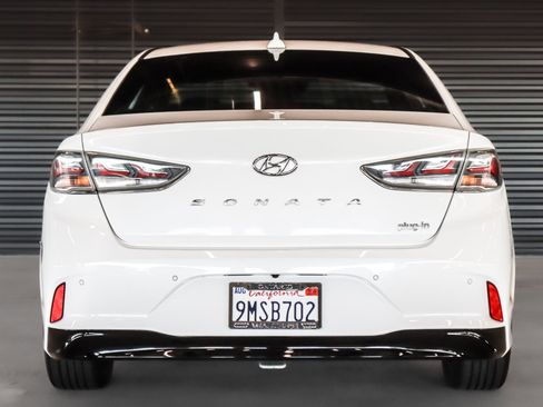 Used 2019 Hyundai Sonata Limited image 15