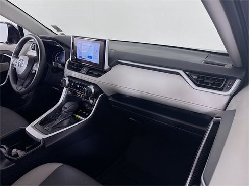 Certified 2025 Toyota RAV4 XLE w/ Convenience Package image 26