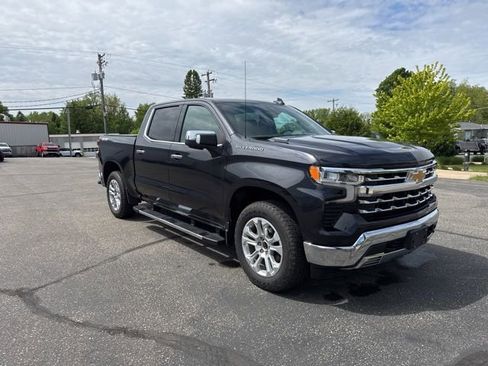 Used 2022 Chevrolet Silverado 1500 LTZ AWD/4WD image 7