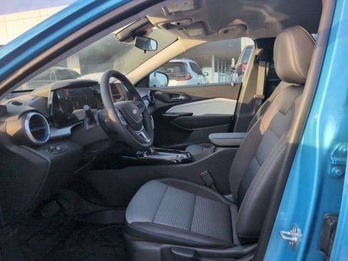 New 2026 Chevrolet Trax LT w/ Driver Confidence Package image 13