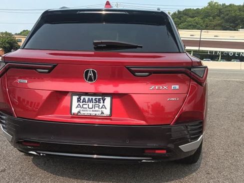 Used 2024 Acura ZDX A-Spec AWD/4WD image 4