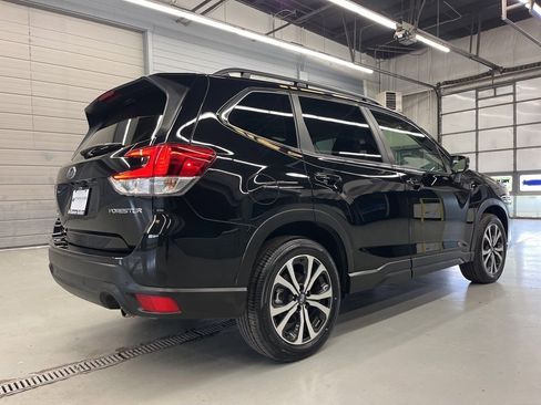 Certified 2024 Subaru Forester Limited image 7
