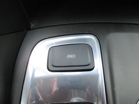 Used 2021 Chevrolet Equinox LT AWD/4WD image 22