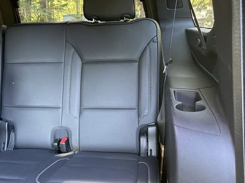 Used 2022 GMC Yukon XL Denali w/ Max Trailering Package image 17