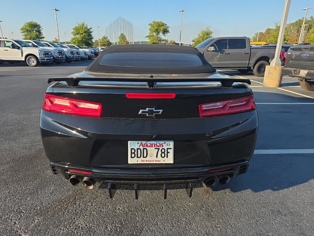 Used 2017 Chevrolet Camaro LT w/ Technology Package RWD image 7