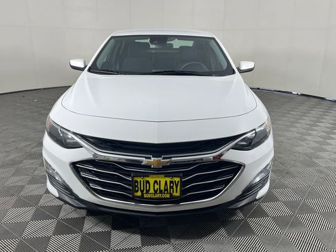 Used 2023 Chevrolet Malibu LT FWD image 2