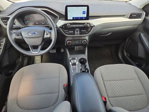 Used 2021 Ford Escape SE image 14