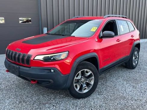 Used 2019 Jeep Cherokee Trailhawk AWD/4WD image 1