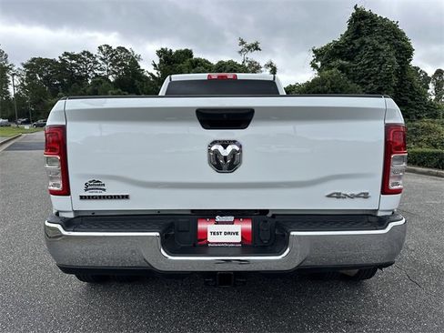 Used 2024 RAM 3500 Big Horn image 6
