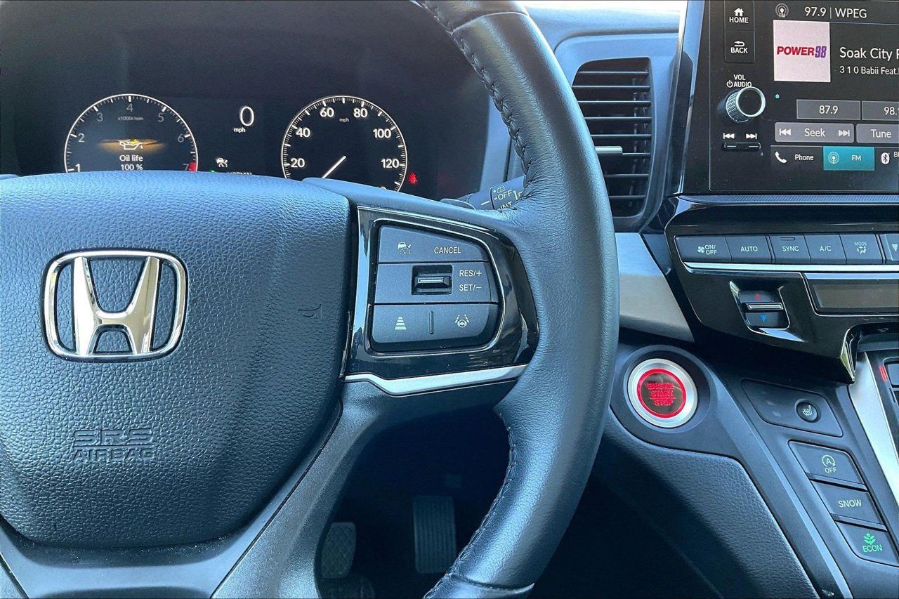 Used 2025 Honda Odyssey EX-L image 30