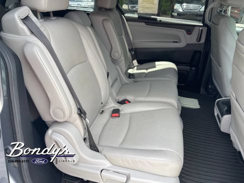 Used 2019 Honda Odyssey Elite image 16