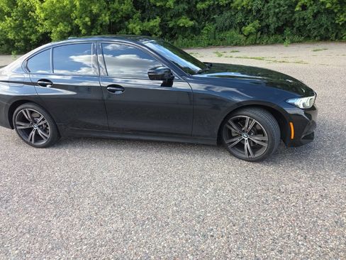Used 2023 BMW 330i xDrive Sedan w/ Premium Package AWD/4WD image 20