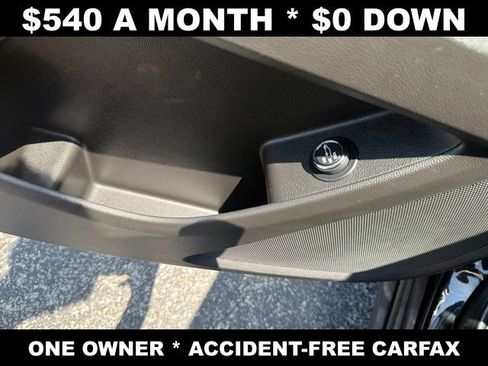 Used 2024 Chevrolet Traverse LT w/ LPO, Floor Liner Package AWD/4WD image 14
