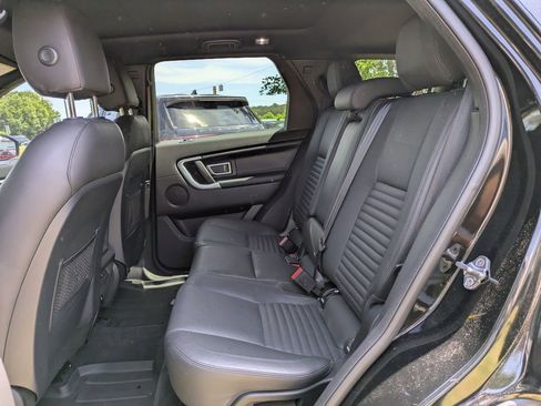 Used 2016 Land Rover Discovery Sport HSE Luxury image 15