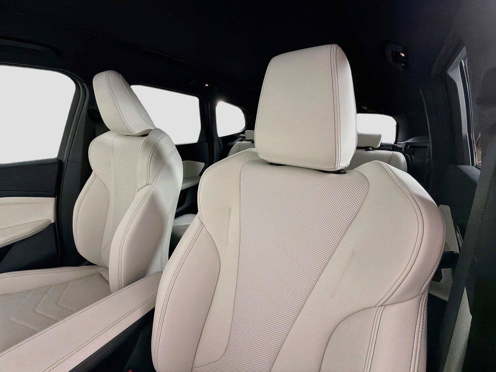 New 2027 BMW X1 xDrive28i AWD/4WD image 21