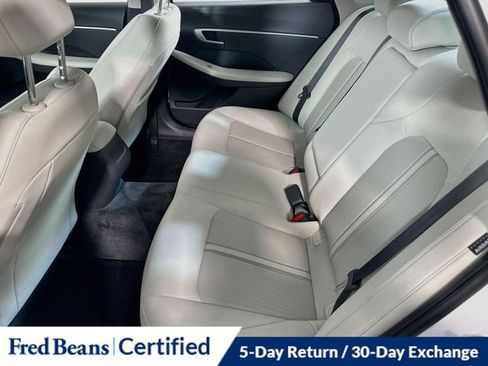 Certified 2025 Hyundai Sonata SEL AWD/4WD image 18