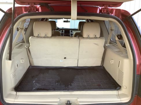 Used 2017 Ford Expedition EL XLT w/ Equipment Group 202A image 17