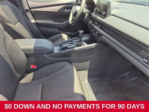Used 2025 Honda Accord SE image 31