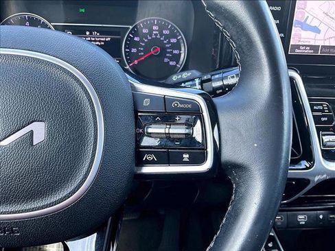 Used 2022 Kia Sorento SX FWD image 21