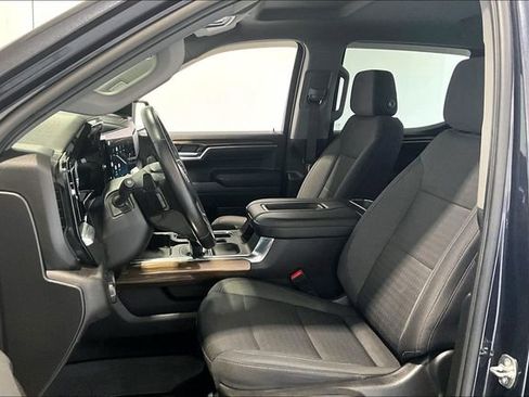 Used 2022 Chevrolet Silverado 1500 RST AWD/4WD image 23